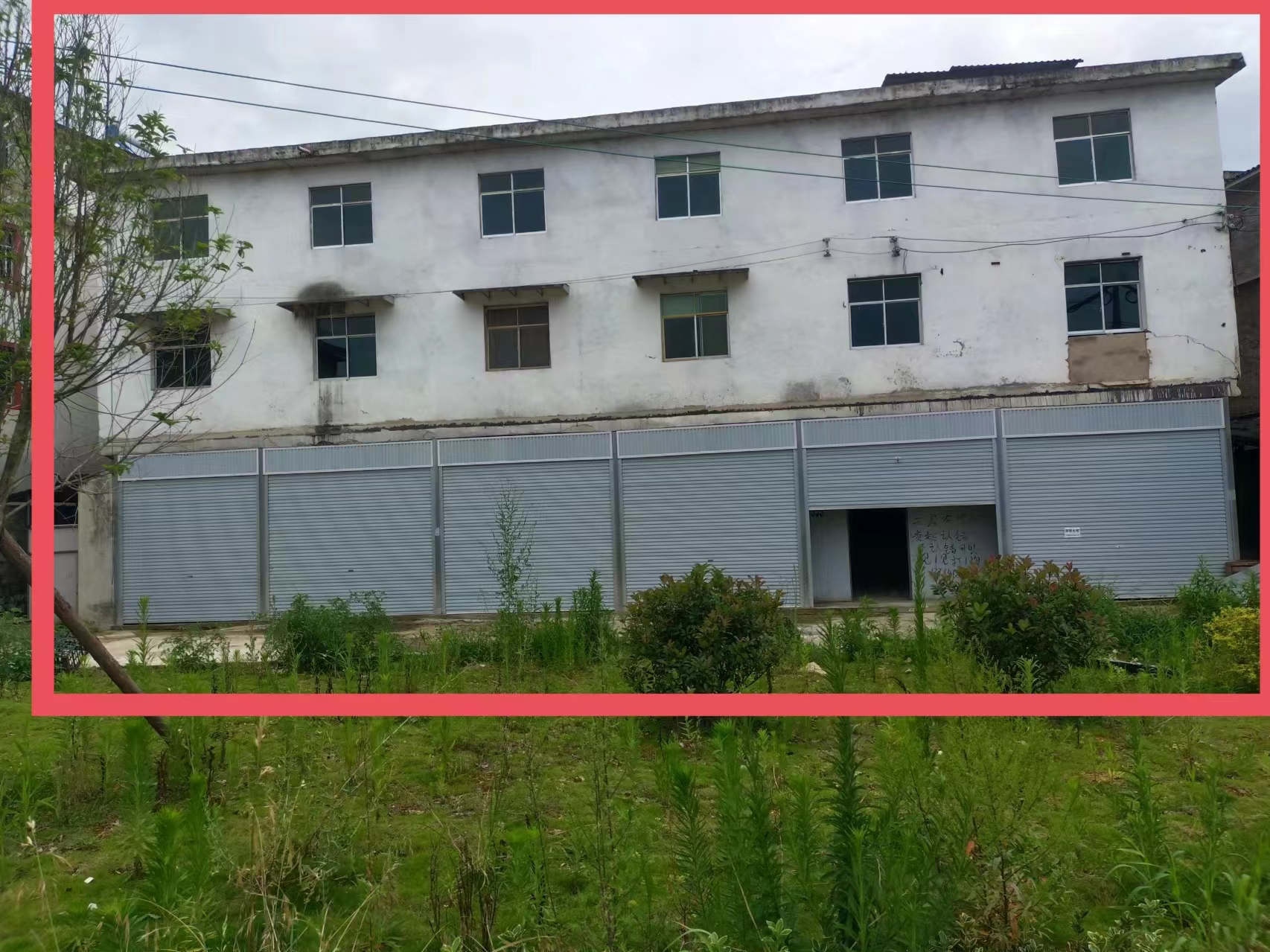 花溪桐木岭地铁口处临街独栋出租